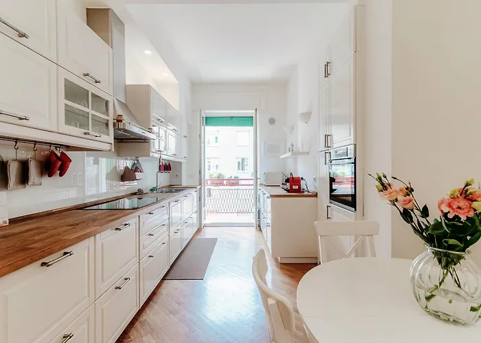 Lp Luxury - Downtown